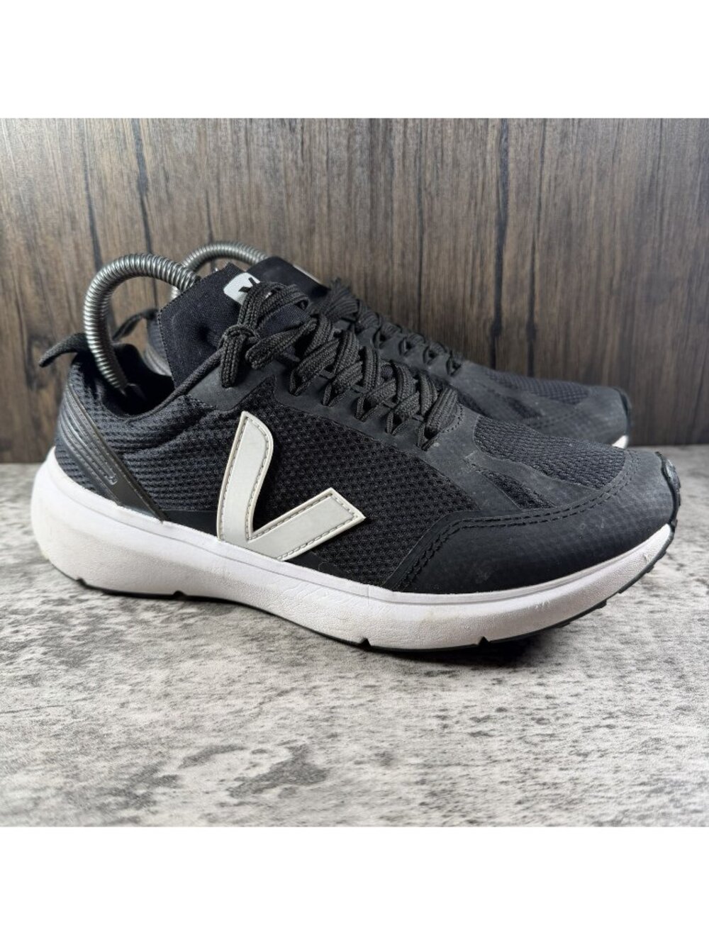 Veja Condor 2 Alveomesh Running Shoes Womens Size 9 Black Pierre Cream Sneakers